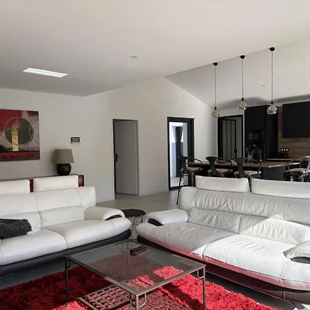Villa Avec Piscine 6 Personnes